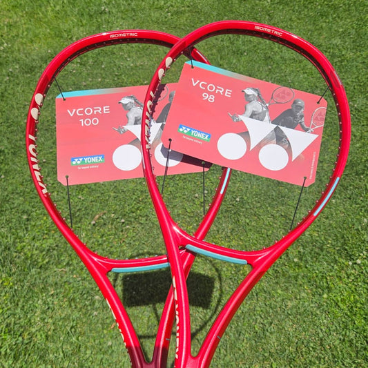 Yonex VCORE Ruby Red 2026: review técnico y sensaciones reales