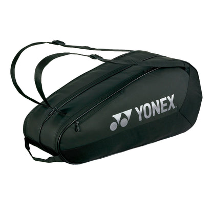 Bolso Yonex Team 6R con amplio compartimento principal para equipo y raquetas.