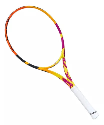Babolat Pure Aero Lite Rafa con diseño aerodinámico para mayor spin y velocidad