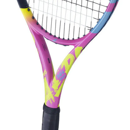 Babolat Pure Aero Rafa Origin con marco aerodinámico para mayor velocidad y efectos