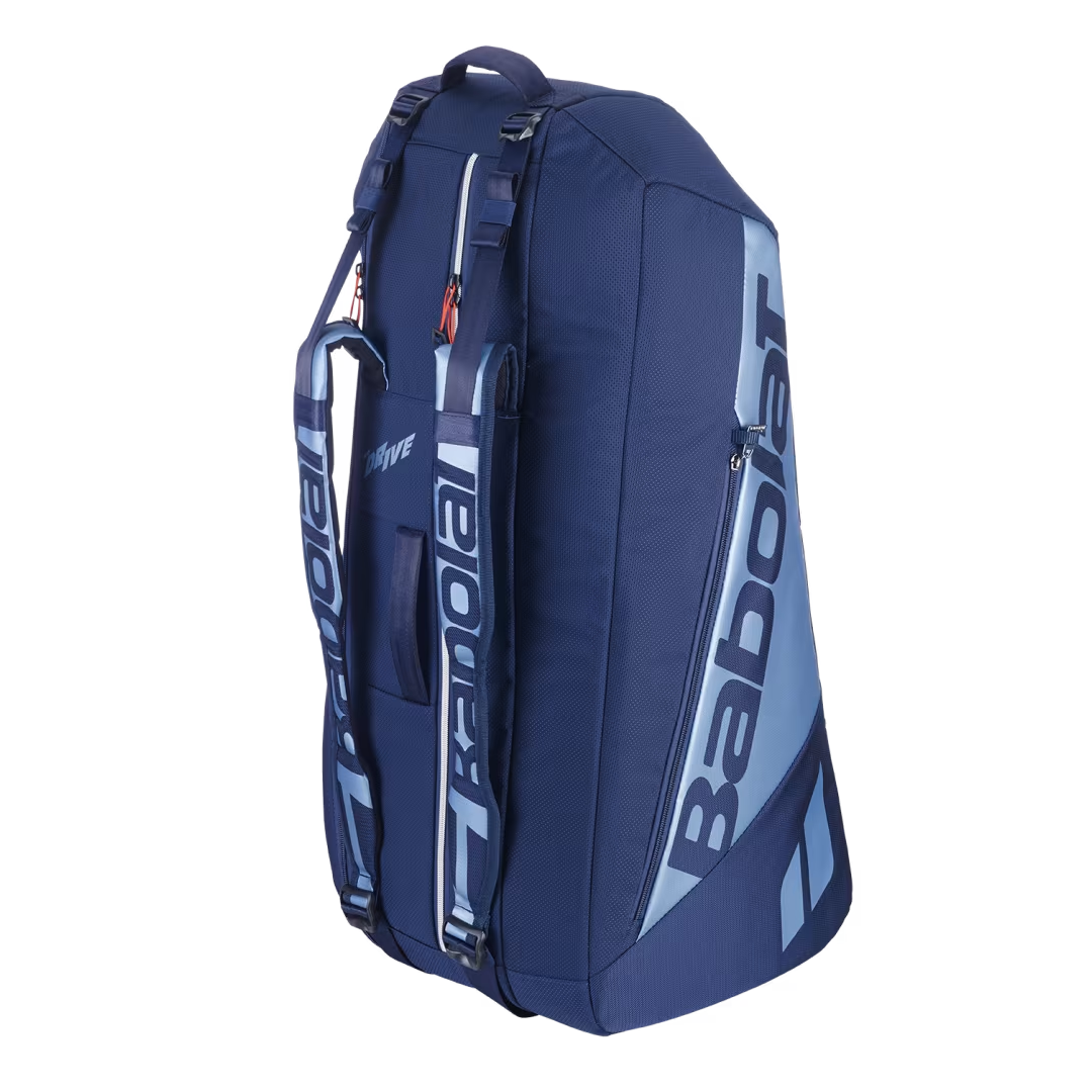 Bolso Babolat Pure Drive R6 Gen 11 con capacidad para 6 raquetas y protección térmica.