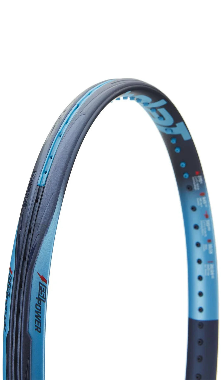 Babolat Pure Drive Lite Gen 11 con diseño aerodinámico para mayor velocidad y estabilidad.