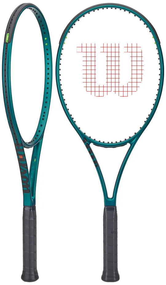 Raqueta Wilson Blade 100L V9 con patrón de encordado 16x19 para efectos y control.