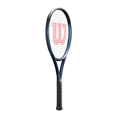 Wilson Ultra 100 v4.0 con patrón de encordado 16x19 para mayor potencia y spin.