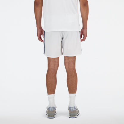 Shorts New Balance Tournament Blanco – diseño limpio y técnico