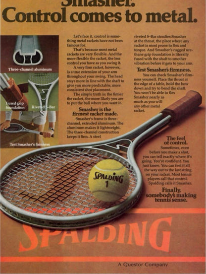 Aviso original de Spalding de los años 70 para la raqueta Smasher de aluminio, con el detalle del marco de tres canales y la barra S